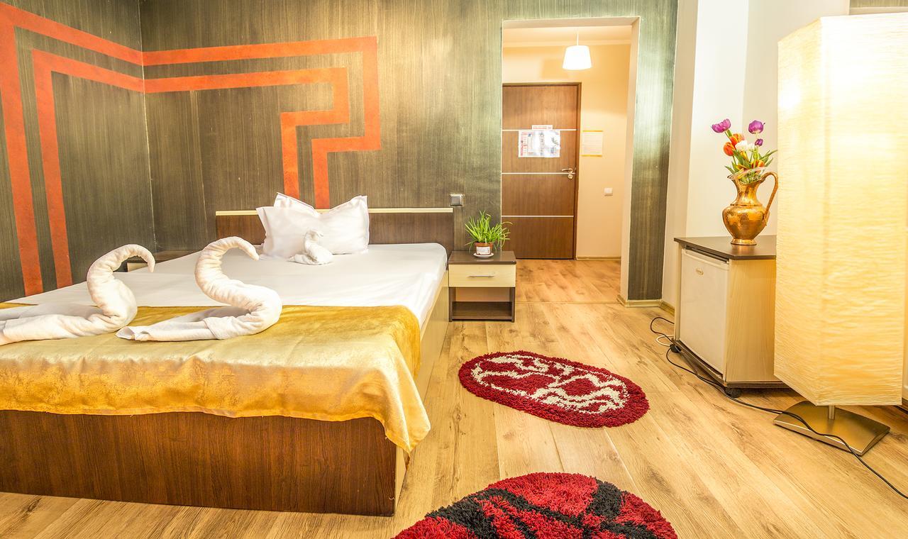 Hotel Eos Бухарест Экстерьер фото