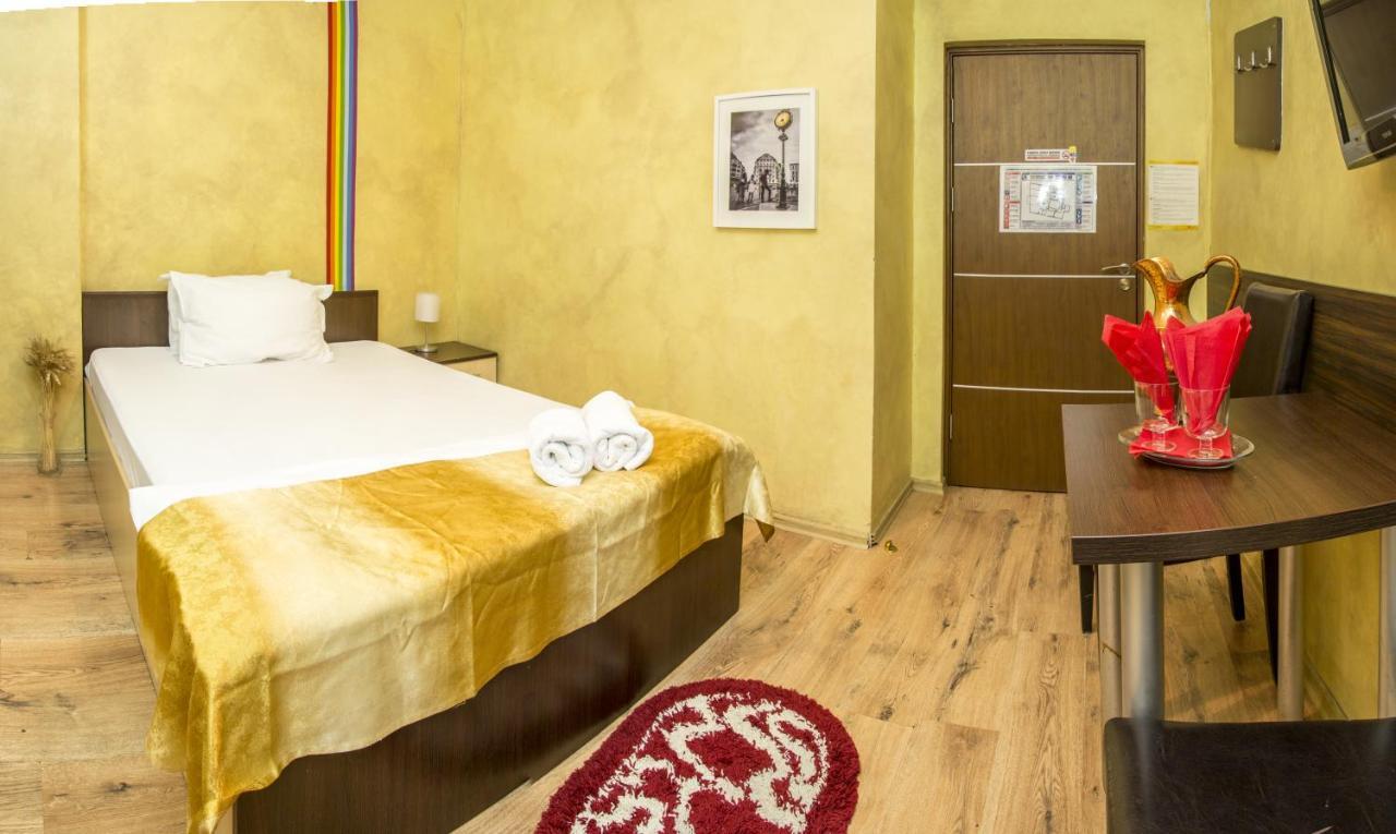 Hotel Eos Бухарест Экстерьер фото