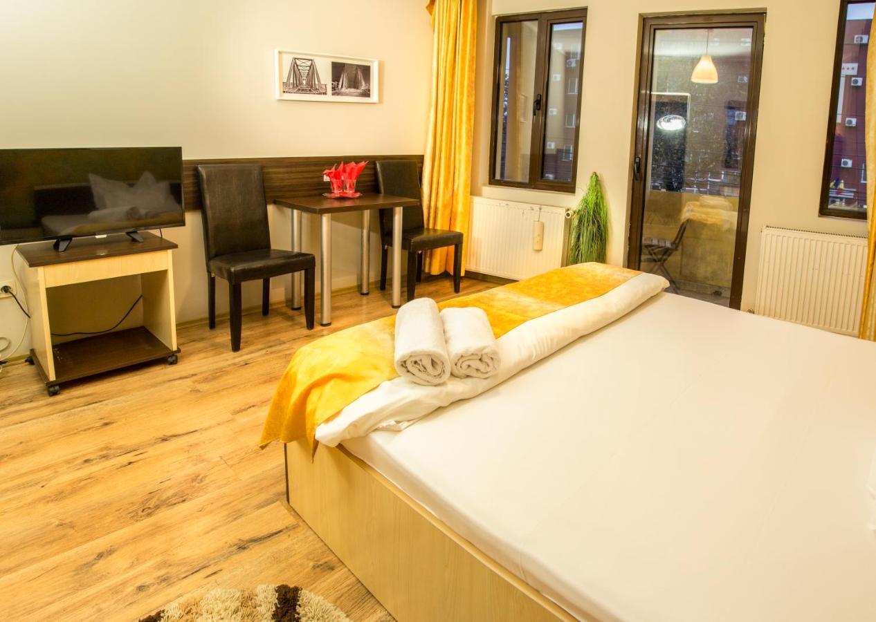 Hotel Eos Бухарест Экстерьер фото